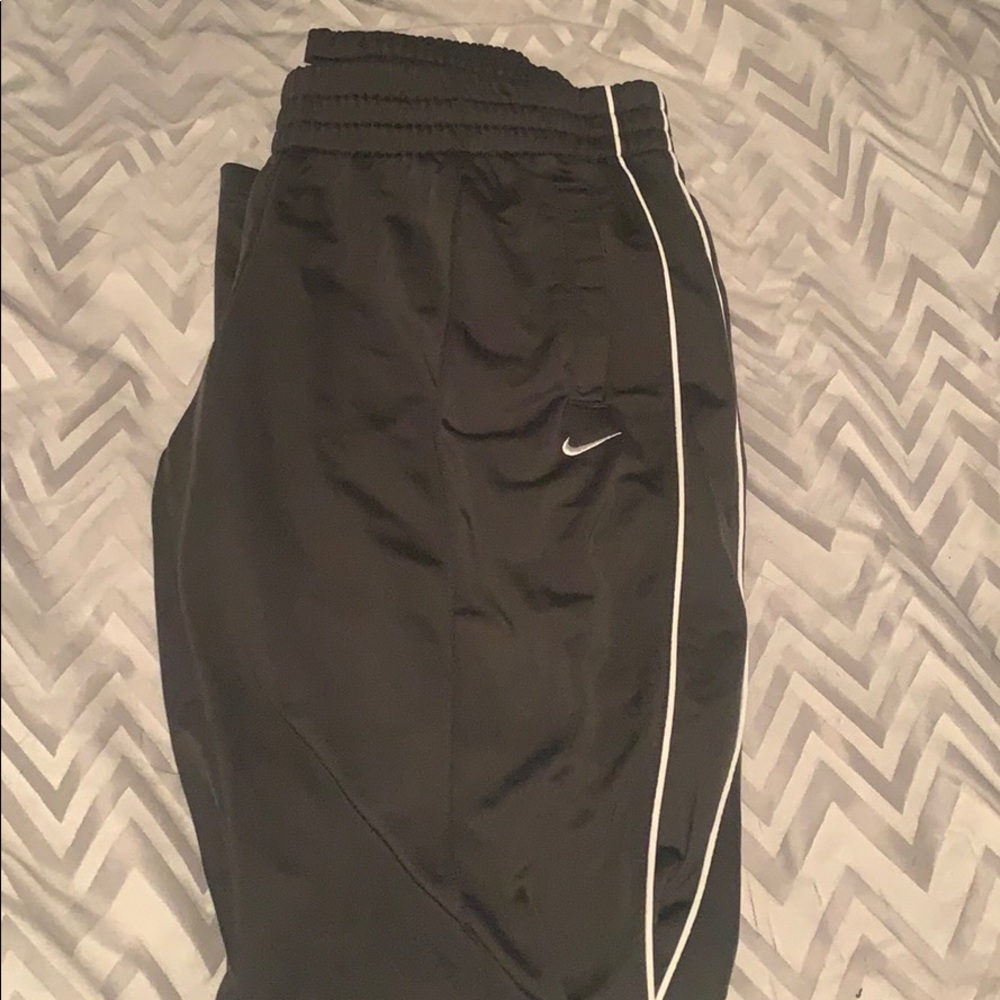 Grey Nike pants